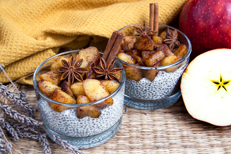 Apple & Cinnamon Spiced Chia Pudding