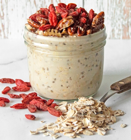 Pecan & Chia Overnight Oats