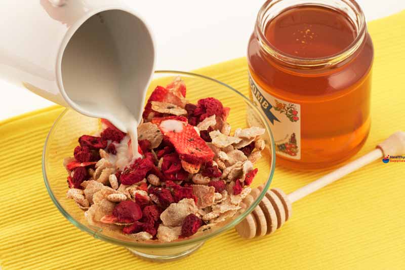 Gluten-Free Red Berry and Chia Muesli