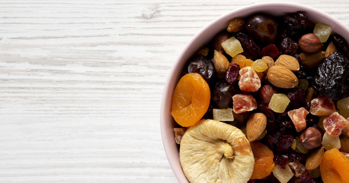 HOW TO USE DRIED FRUIT