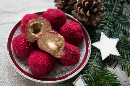 Almond Raspberry Truffles