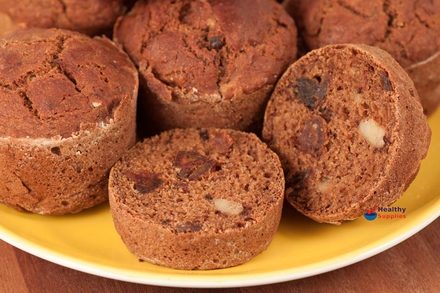 Banana, Date &#038; Walnut Breakfast Muffins