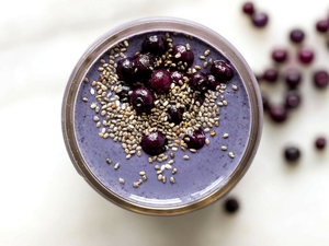 Wild Blueberry, Brazil nut & Tahini Smoothie (via blissfulbasil.com)