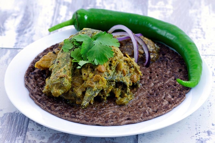 Injera (Ethiopian Teff Flatbread)