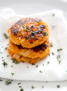 Sweet potato and quinoa burgers (via ahouseinthehills.com)