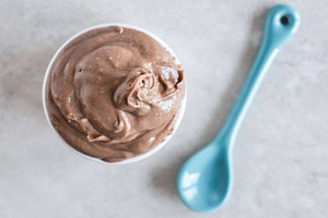 Chocolate Cashew Butter (via howsweeteats.com)