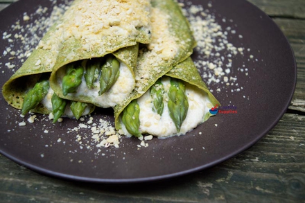 Green Asparagus Pancakes with Vegan Cheese