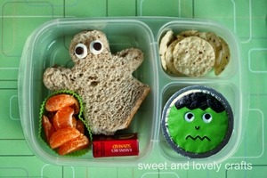 Halloween Lunches (via sweetandlovelycrafts.blogspot.co.uk)