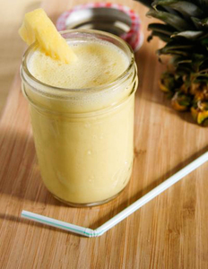 Banana and Pineapple Smoothie (via citronlimette.com)
