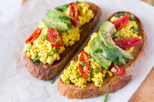 Spicy Tofu Scrambled (via lazycatkitchen.com)