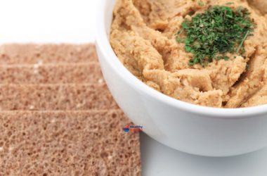 Spicy Harissa and Sesame Hummus