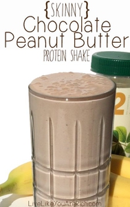 Chocolate Peanut Butter Shake (via livelikeyouarerich.com)