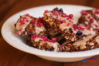 Spelt &#038; Raspberry Nutty Flapjacks With White Chocolate