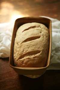 7) Sourdough Spelt Bread (via motherearthnews.com)