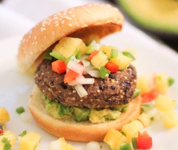 Sprouted Quinoa Black Bean Burgers with Pineapple Salsa (via ohmyveggies.com)