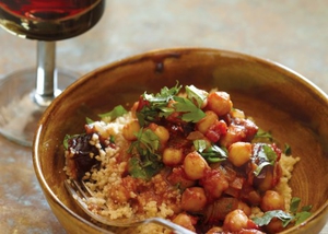 9) Chickpea and Date Tagine (via vegetariantimes.com)