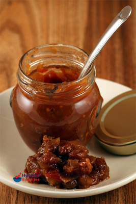 Tangy Tomato and Apple Chutney