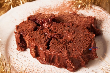 Yuletide Chocolate Log