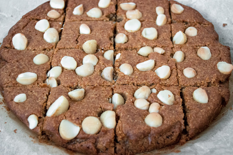 Butter Bean & Macadamia Blondies