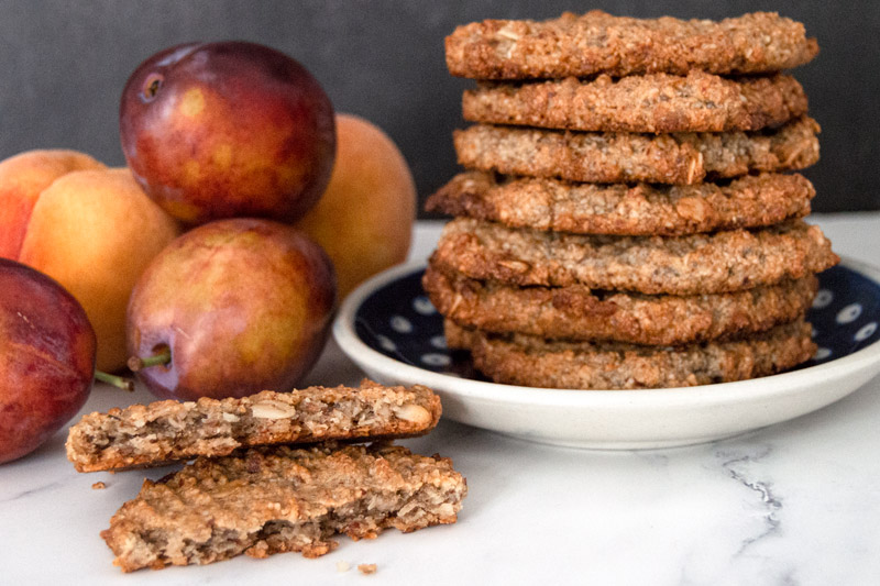 Chia, Almond &#038; Oat Cookies