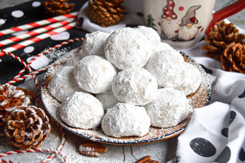 Snowball Pecan Cookies