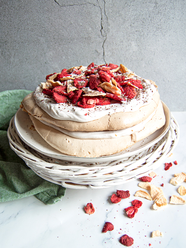 Vegan Pavlova