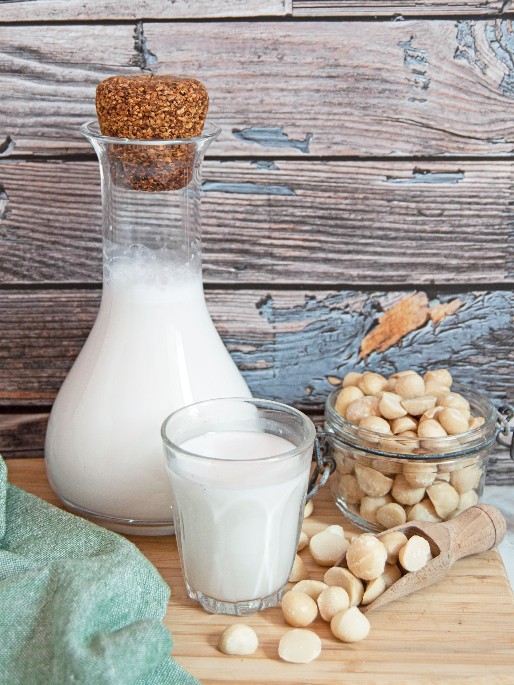 Macadamia Nut Milk