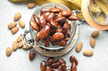 Cinnamon Glazed Almonds