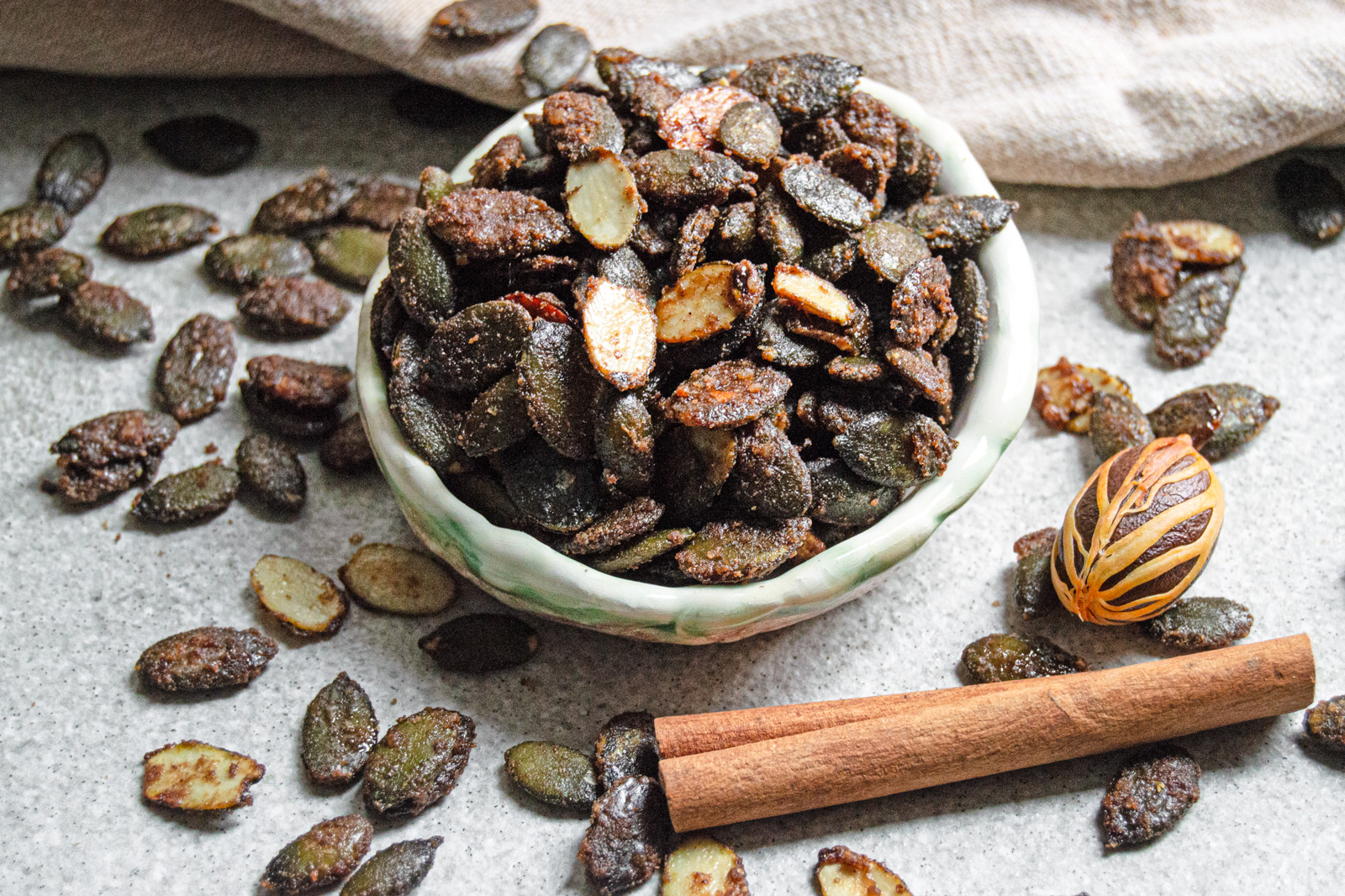 Pumpkin Pie-Spiced Pumpkin Seeds