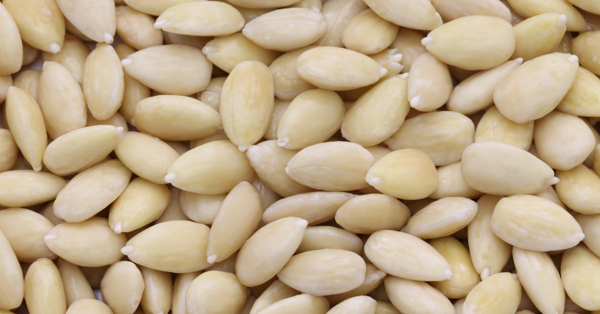 <h2>Blanched Almonds: The Smooth Operator</h2>