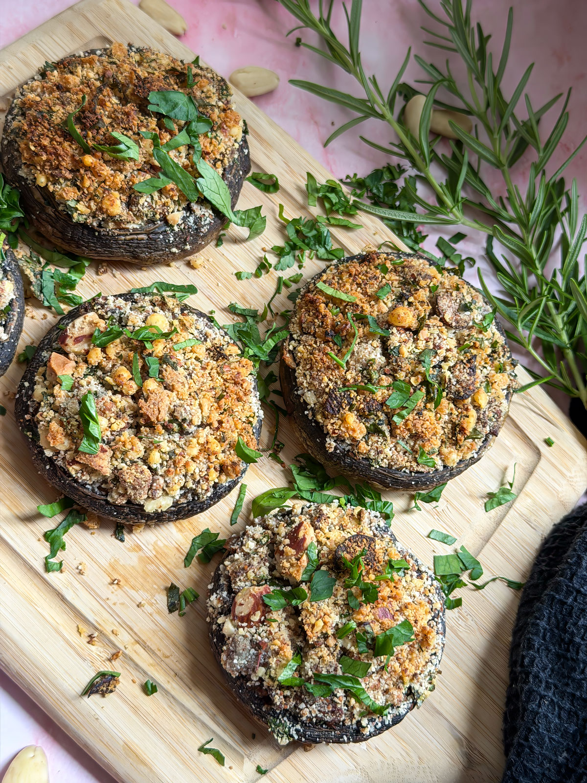 Almond & Herb Stuffed Mushrooms