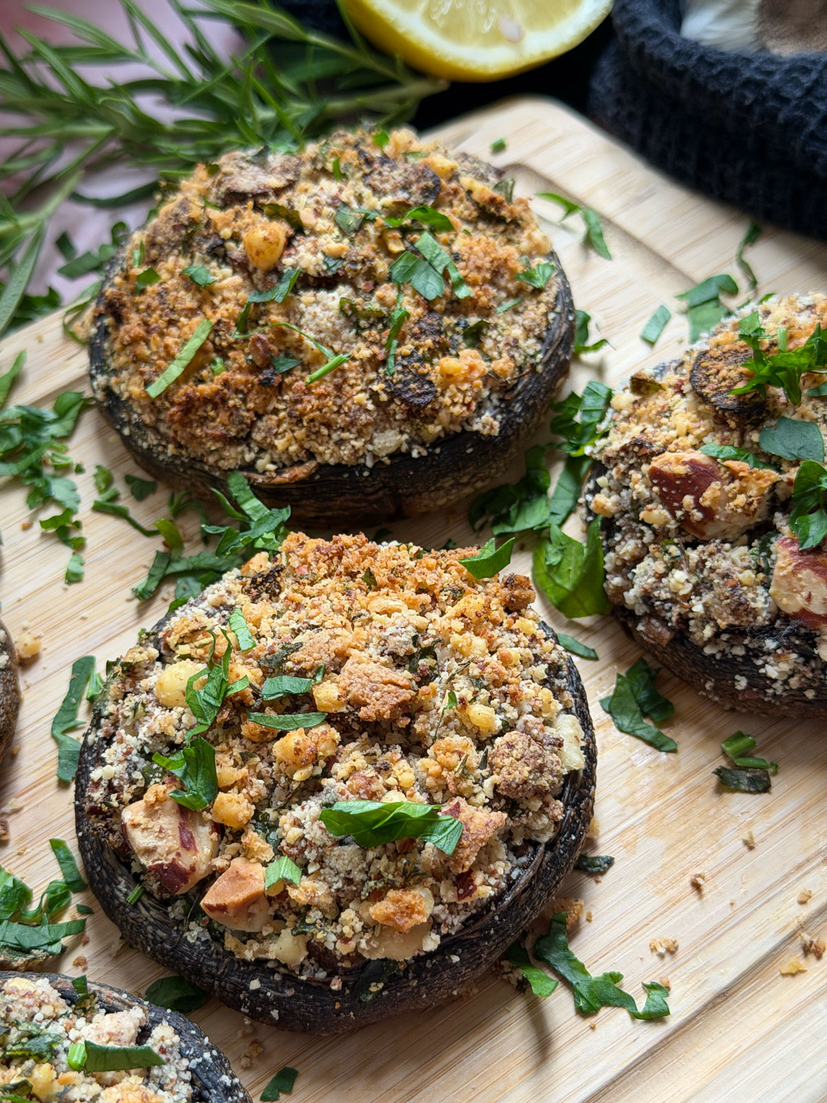Almond & Herb Stuffed Mushrooms