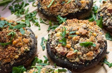 Almond & Herb Stuffed Mushrooms