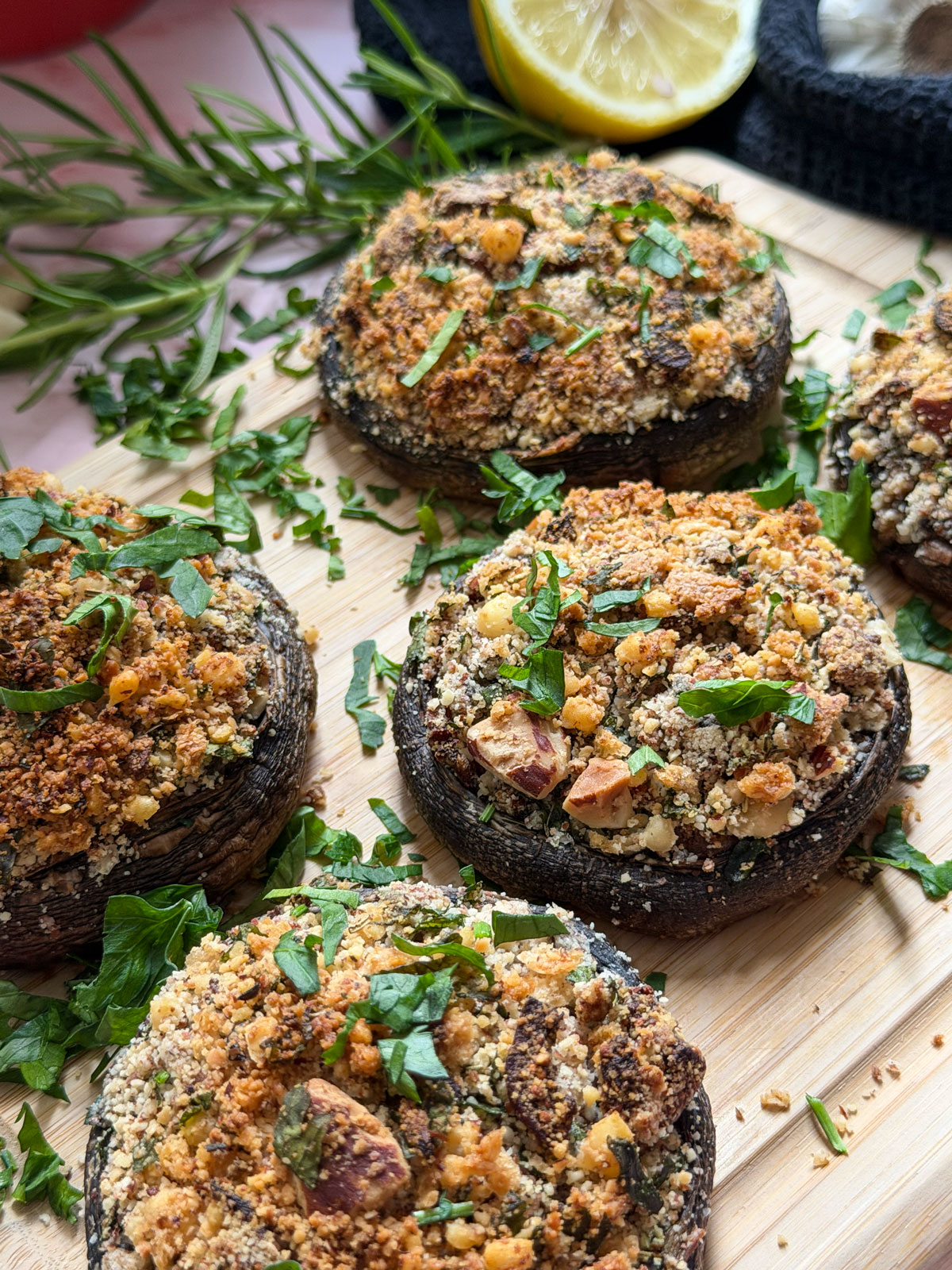 Almond & Herb Stuffed Mushrooms