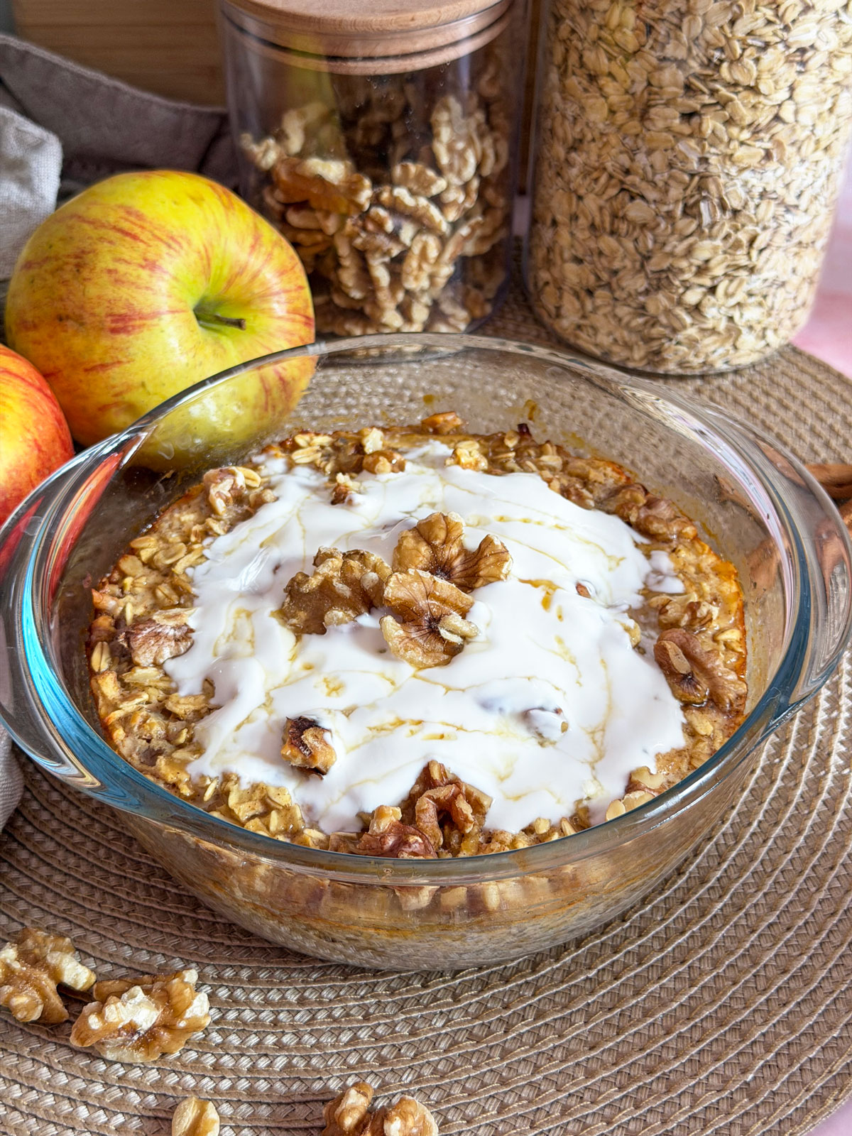Cinnamon Apple & Walnut Baked Oats
