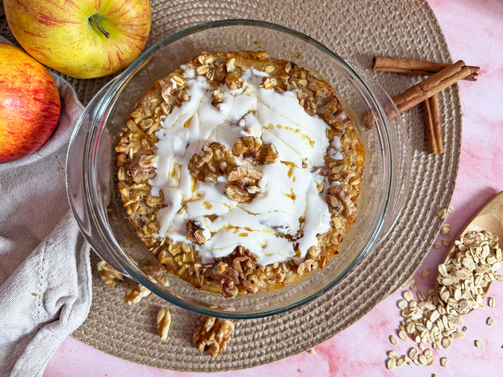 Cinnamon Apple & Walnut Baked Oats