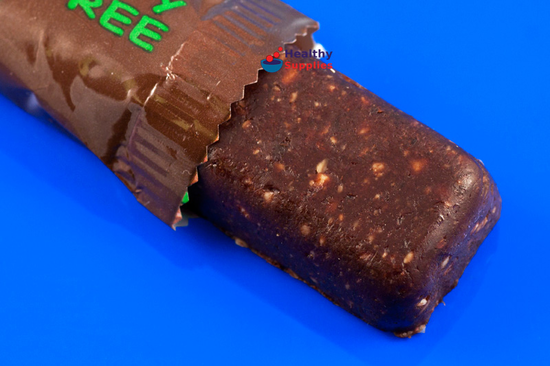Natural, raw fruit and nut pressed bar with a hint of peppermint.