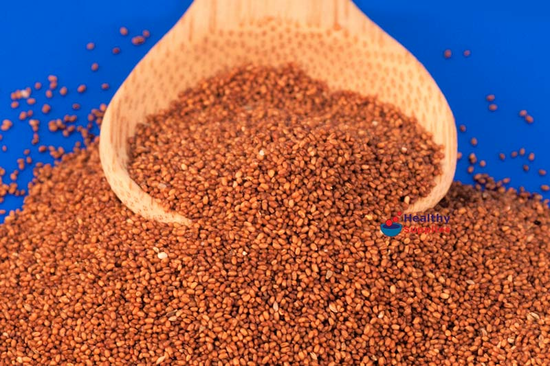 Teff grains. Use as an alternative to oats in porridge,<br>or as an alternative to couscous.