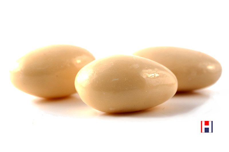 Yoghurt Coated Almonds 80g (Just Natural Wholesome)