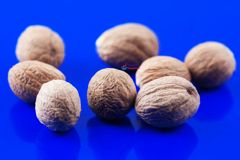 Whole Nutmeg 20g, Organic (Just Natural Herbs)