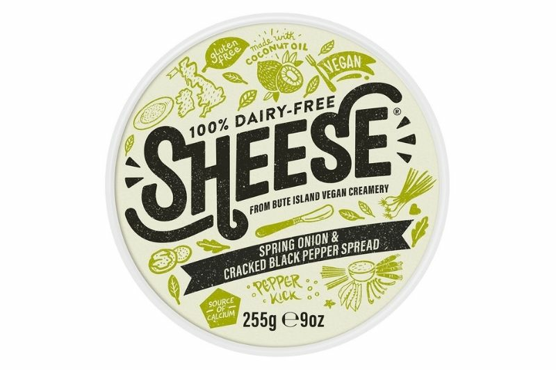 Spring Onion & Black Pepper Creamy Cheese 255g (Bute Island Food Sheese)