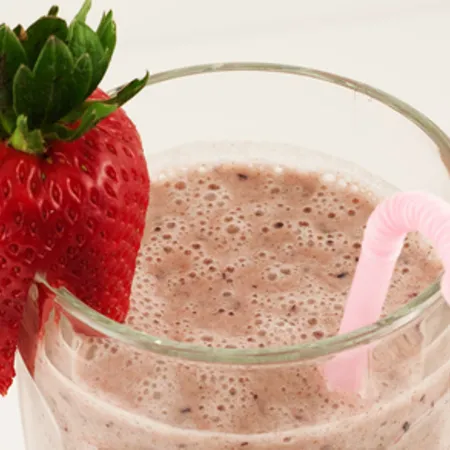 Chia, Flax and Lucuma Smoothie