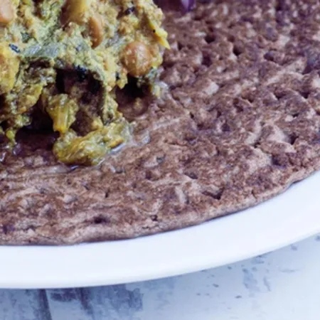 Injera (Ethiopian Teff Flatbread)