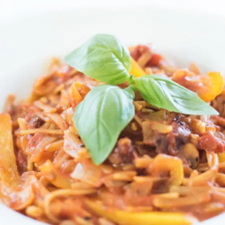 Sun-Dried Tomato & Pepper One Pot Pasta