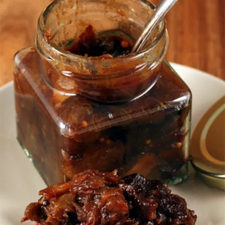 Rhubarb and Date Chutney