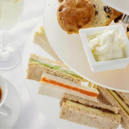 WIMBLEDON ESSENTIALS