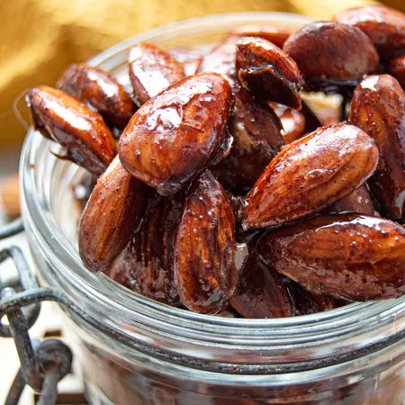Cinnamon Glazed Almonds