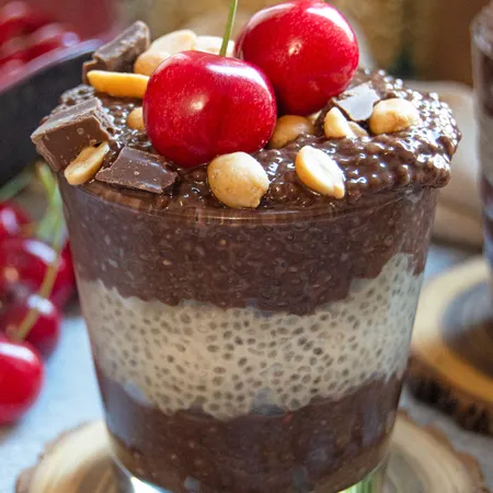 Chocolate & Peanut Butter Chia Pudding