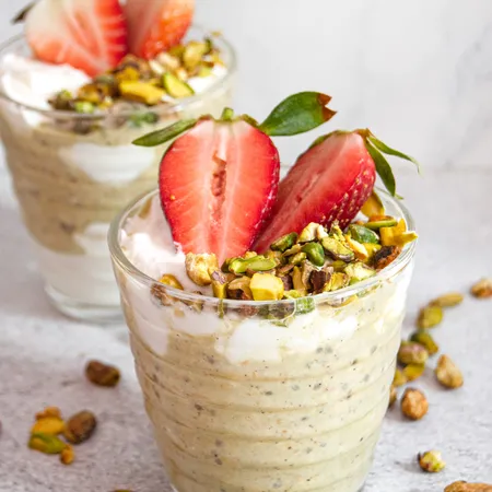 Pistachio Overnight Oats