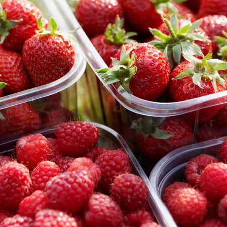Berry Season Done Better: Low-Sugar Jams and Compotes to Make While the Punnets Are Cheap